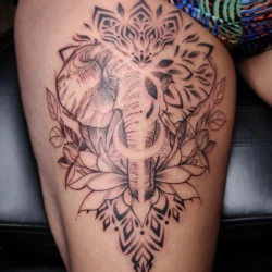 Tattoo mandala éléphant